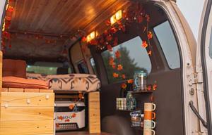 Autumn Breeze Voyager - Cozy Cedar Camper