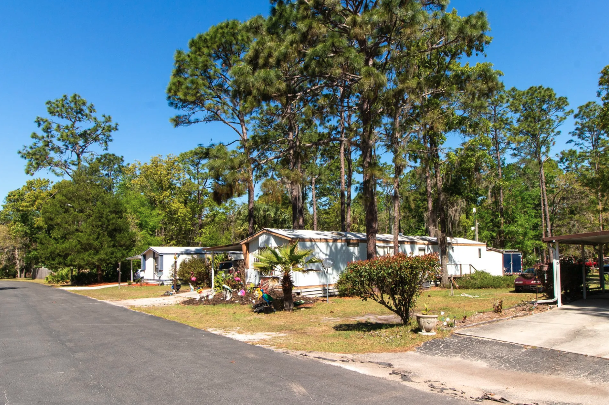 Village Pines Campground, Florida