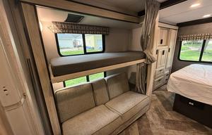 2021 Forest River RV Sunseeker 3250DSLE