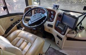 Stella - 2005 Country Coach Allure 470