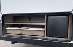 2020 Prime Time RV Tracer Breeze 26DBS