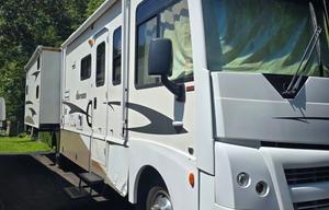 2008 Winnebago Sightseer 35J Bunkbed Model