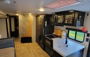 2022 grey wolf travel trailer