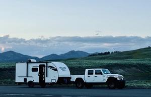 2025 heartland - COZY - even SUV tow
