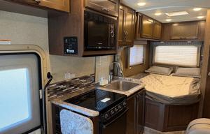 2018 Thor Motor Coach Freedom Elite 23H