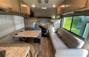 2021 Thor Motor Coach Four Winds 28A