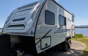 2026 ready- Winnebago - Fits 6, Tows Easy!
