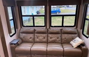2021 Keystone RV Fuzion 424