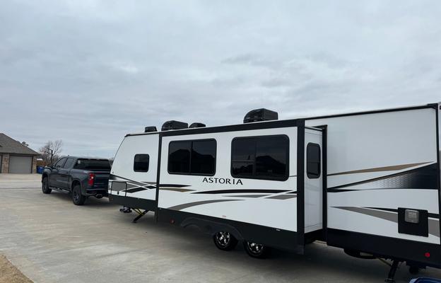 Clean ready to use Astoria RV for a dream vacation