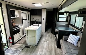 2022 Jayco Jay Flight with Bunkhouse