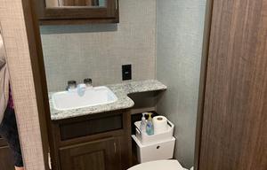2019 CrossRoads RV Zinger ZR290KB