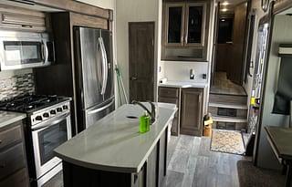 2020 Forest River RV Sandpiper 373BH