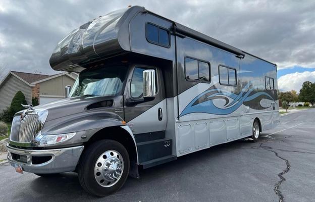 Luxury Super C - Spacious & Easy-to-Drive