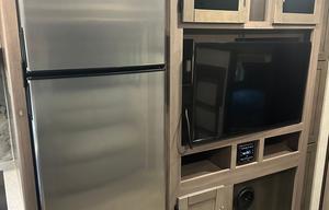 2021 Sunset Trail SS272BH RV rental photo 6