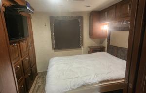 Luxury Georgetown 351DS Class A RV Rental!
