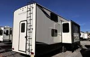 Spacious Family Friendly Luxury 5th Wheel 2BR/2BA