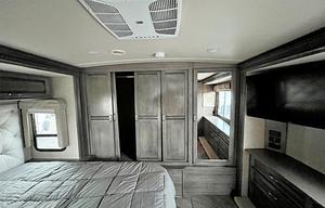 2018 Winnebago Forza 36G