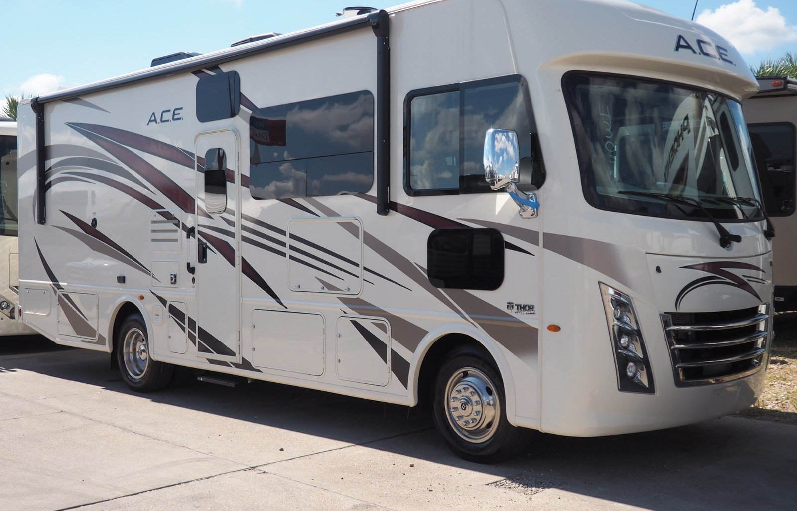 2020 Thor Motor Coach ACE 27.2