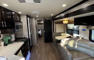 2021 Dynamax FORCE HD 34KD HD RV rental photo 17
