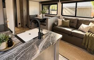 Luxury Bunk House/ Family Friendly!