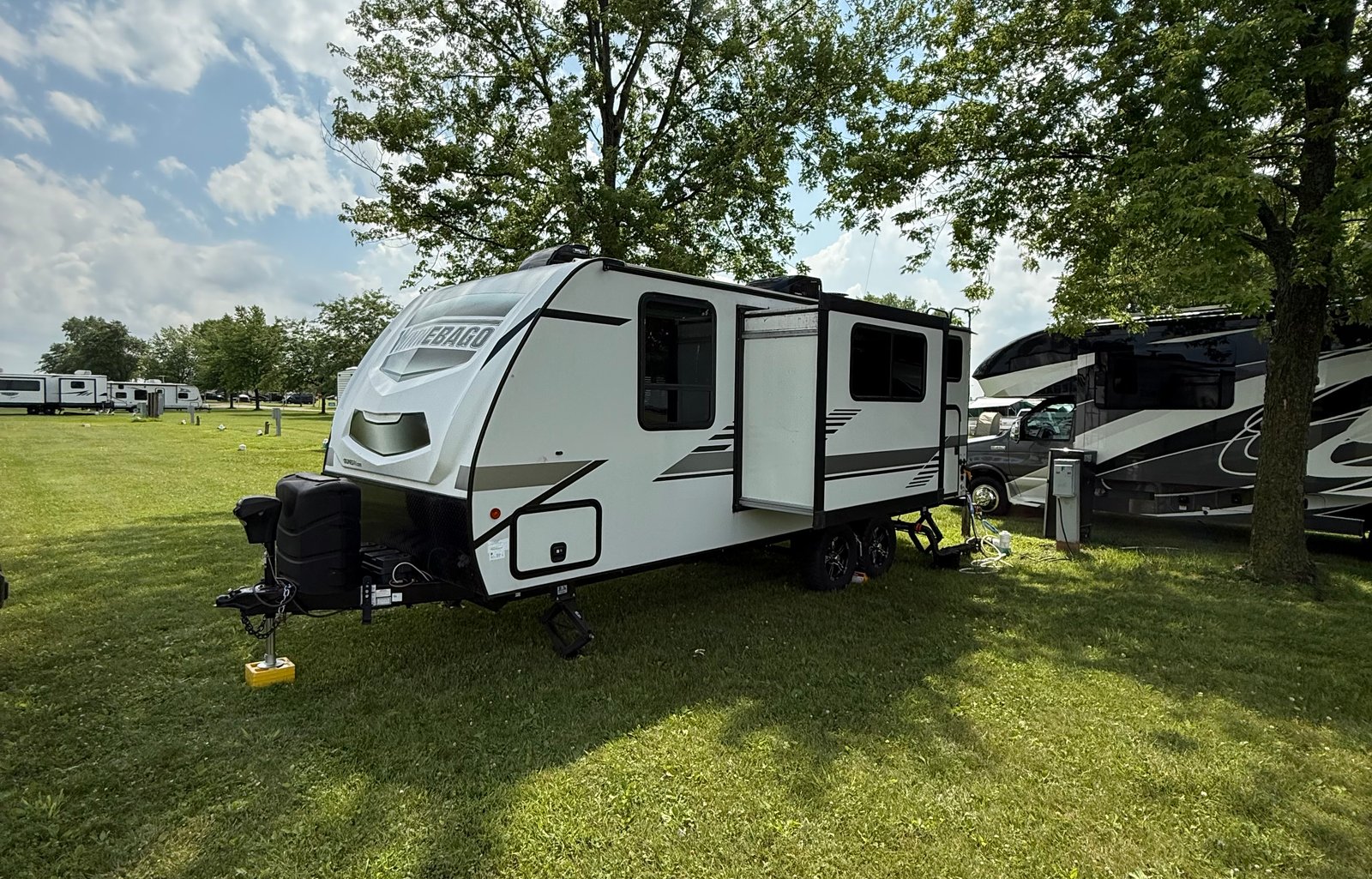 2021 Winnebago Minnie Winnie 2306bhs