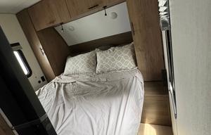 Cherokee Grey Wolf Black Label Adventure Trailer