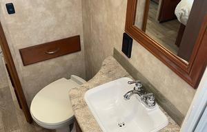 2018 Winnebago Vista 29VE