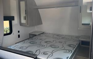 24 Flying Dutchman – Sleeps 8 l Bunks l Delivery