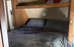 Cozy Travel Trailer Perfect for All Occasions