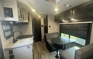 2022 Jayco Jay Feather Micro 171BH RV rental photo 6