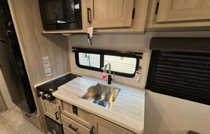 Cozy Family Approved Rv Rental