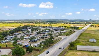 Lantern Oaks RV Resort