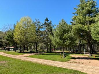 Rivers Edge Campground - Birchwood