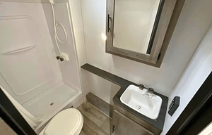 Lightweight 23ft Family Camper | Sleeps 7