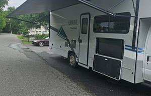 2023 Cross Trail XL 26XG Ford E-450 RV rental photo 1