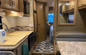 2017 Thor Motor Coach Freedom Elite 22FE