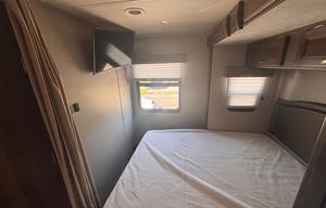 2020 Jayco Melbourne 24L RV rental photo 30