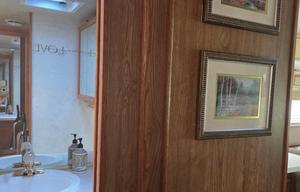 Bruce and Joy's Cozy Cruiser, Allegro Bay Pusher