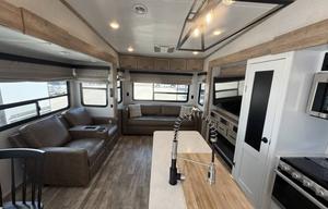 2021 Arcadia 3660RL-Fifth Wheel