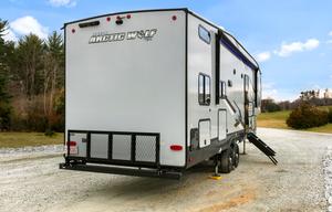 Cherokee Arctic Wolf | Luxury 5th Wheel Bunkhouse