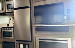 2021 Gulf Stream RV Conquest 276BHS