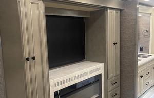 2020 Luxury Tiffin RV Deliver Disney/Daytona/Camps