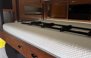 Class A Bounder 2 Full Bath w/ King and Bunkhouse