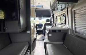 Baez RV Rentals - Adventure-Ready, Pet-Friendly RV