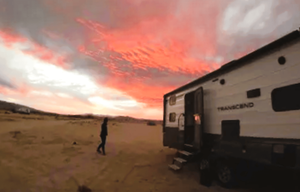 Mountaineer-  Solar Lux bunkhouse! InlandNWRentals