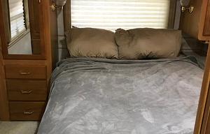 2004 Winnebago Brave