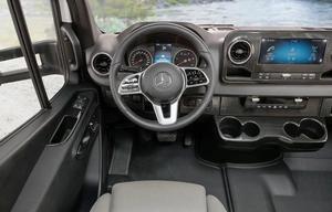 Easy-Drive Luxury: 2023 Winnebago Navion 24D