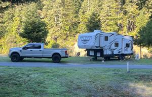 2018 5th Wheel Genesis Supreme 32 CR ToyHauler
