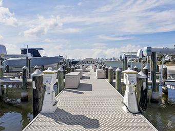 Heritage Motor Coach Resort & Marina