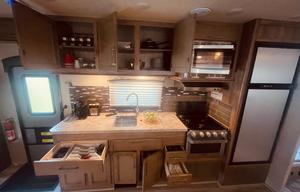 2020 Entegra Odyssey 32' Near Ohio Parks